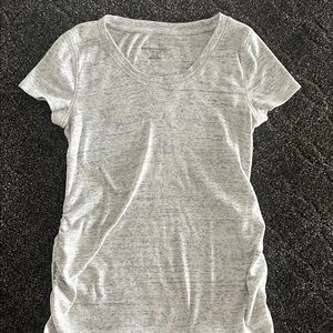Maternity Liz Lange for Target Heather Gray Short Sleeve Tee